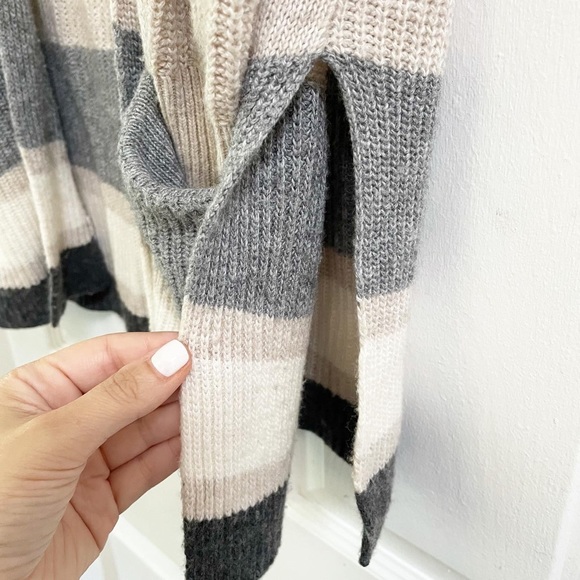 Loft color block cardigan size xsmall - Picture 4 of 5